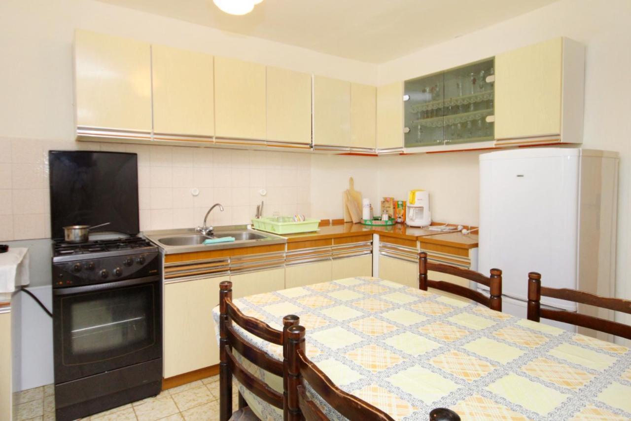 Apartments With A Parking Space Senj - 5572 Экстерьер фото